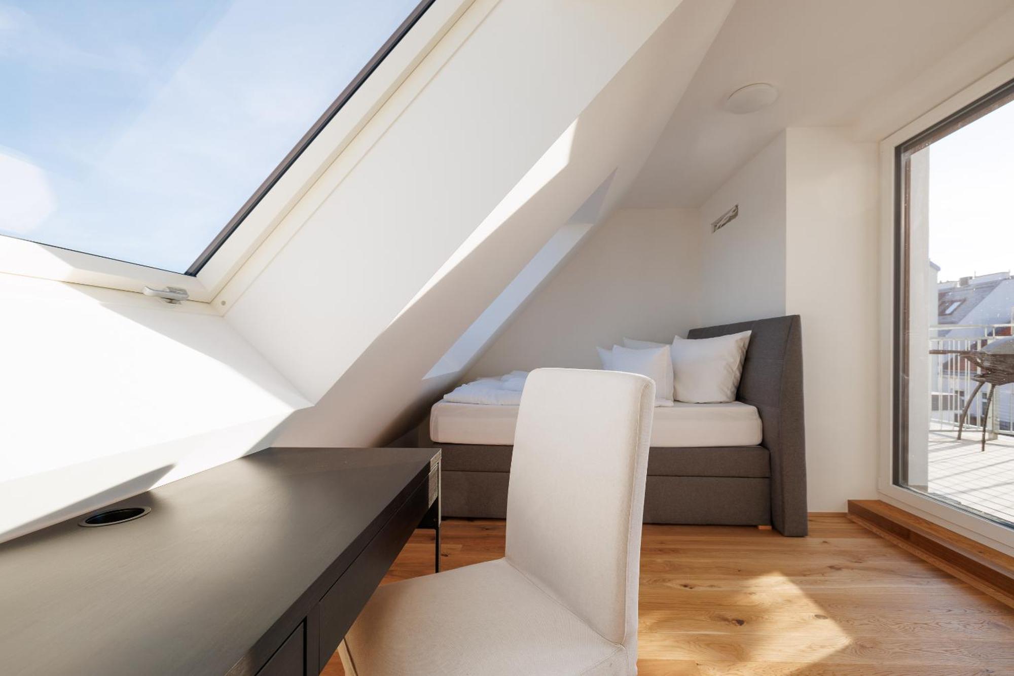 Symphony Apartments 40 - Modern Loft With Terrace And Grill In Central Location Viena Exterior foto